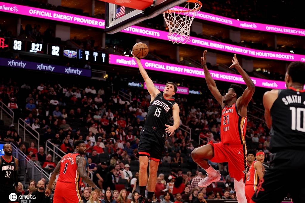 杜兰特32分&amp;中投绝杀默里35分 阿门23+12火箭险胜鹈鹕